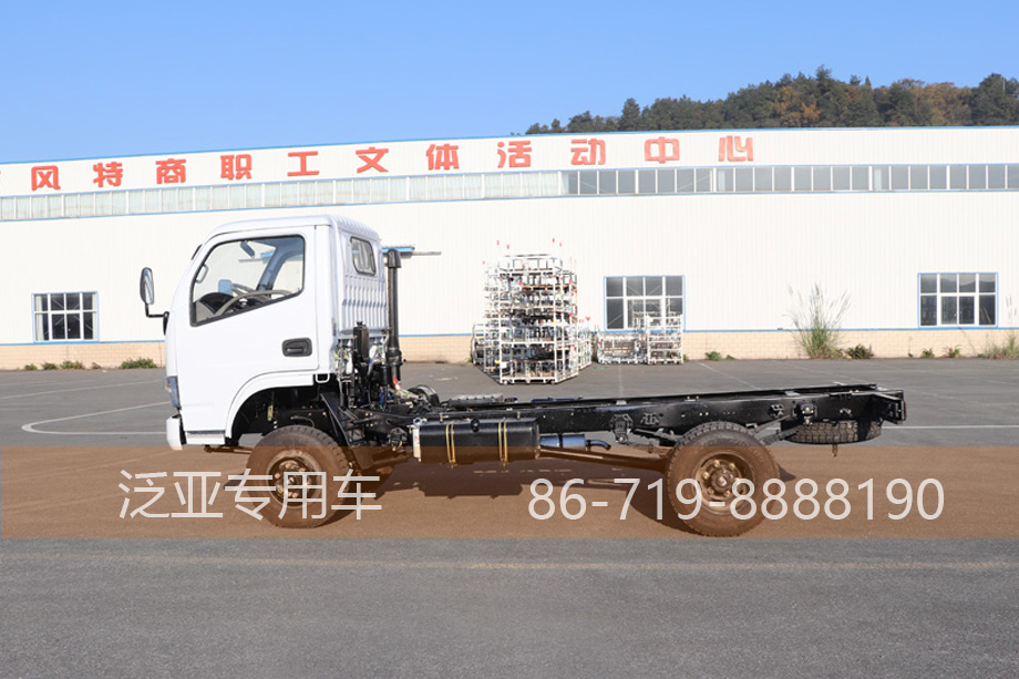 东风福瑞卡底盘,四驱福瑞卡底盘,四驱东风小霸王,四驱小霸王,东风平头小四驱,东风轻型卡车,4*4福瑞卡小霸王,东风轻卡底盘,东风轻卡配置,东风福瑞卡图片