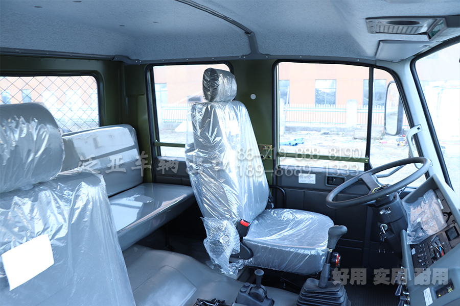 东风四驱六驱，EQ2082，EQ2102，EQ2102N，越野卡车，越野特种车，越野专用车