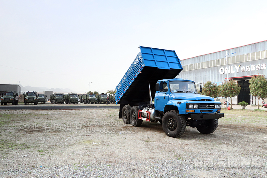 东风六驱自卸车,东风自卸车,东风eq2100,东风245,东风6X6卡车,风六驱卡车,东风六驱运兵车,东风六驱越野车,东风越野专用车,东风6驱""