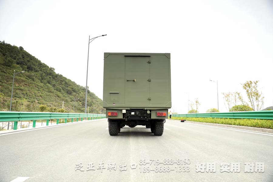 东风六驱越野卡车， 后援保障车，维修保障车，EQ2102,六驱越野车，东风六驱