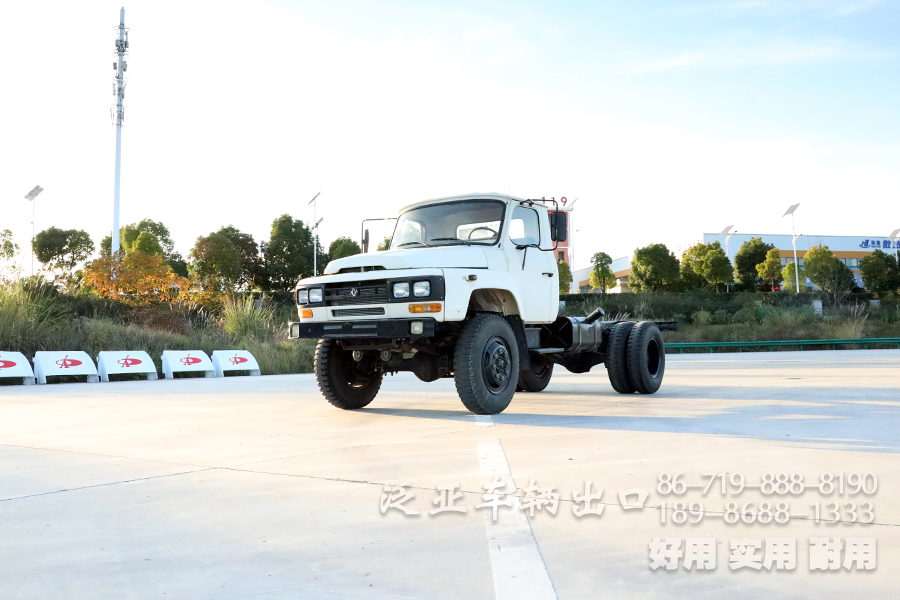 东风四驱尖头越野卡车底盘 EQ1093出口专用车底盘 4*4东风卡车底盘改装厂家