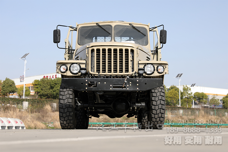 东风EQ2082、越野车、东风EQ240、湖北越野专用车官网,湖北越野专用车有限公司官网,越野卡车定制,东风四驱六驱,东风军车改装,越野运兵车,森林消防车,四驱六驱越野车底盘,越野客车,越野卡车,专用车改装,工厂直销专用车、轻型越野卡车底盘、六驱卡车