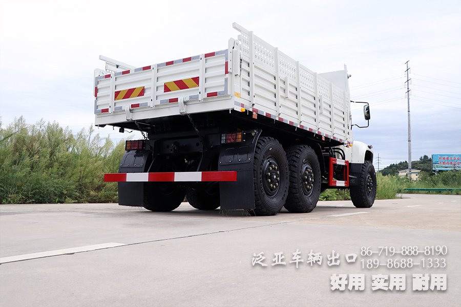 柴油自卸汽车,6*6尖头自卸车,东风白自卸车,出口车专供,六驱自卸车,6*6公路运输车,自卸车出口