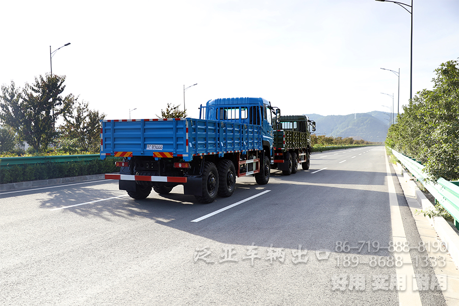东风六驱，340马力卡车，六驱出口卡车，6*6货运卡车，长途货车，刹车降温水箱，6*6货运卡车
