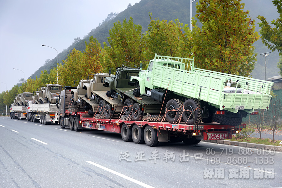 东风六驱,东风6x6,东风平头越野卡车,EQ240,EQ2082,柴油越野汽车,东风6*6卡车,东风越野卡车,六驱卡车出口,全驱民用卡车,东风越野货车