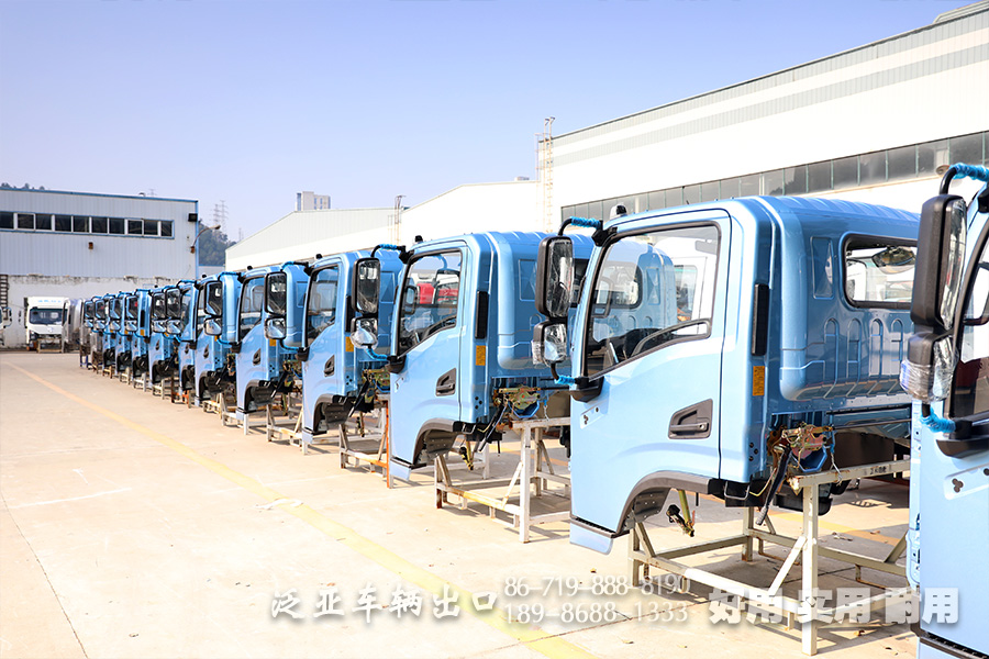 平头驾驶室，越野卡车驾驶室，东风驾驶室，双排驾驶室，单排驾驶室