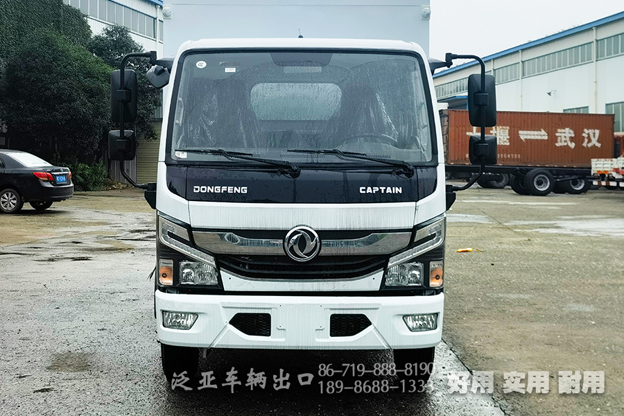 东风四驱,平头厢式货车,出口专用卡车,四驱白色卡车,4×4 平头,越野卡车,厢式车