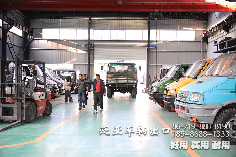 东风六驱客车、外访、东风四驱、东风六驱、湖北越野专用车公司