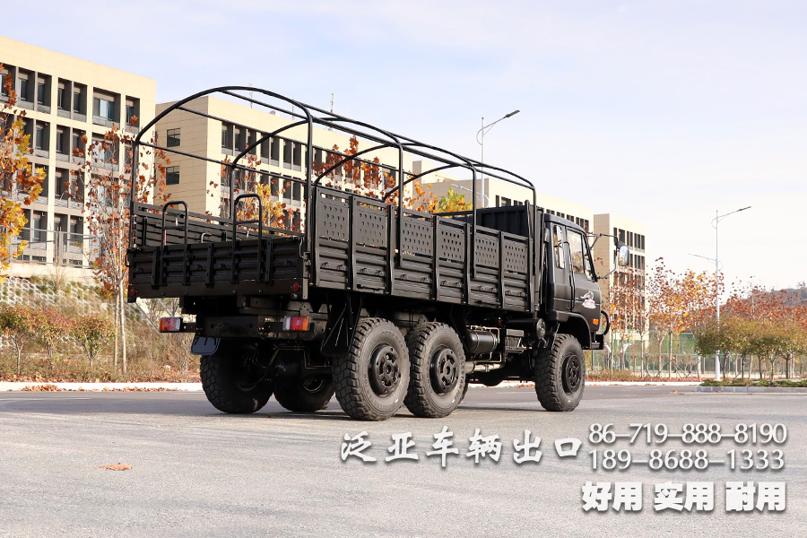  东风六驱一排半驾驶室,EQ2102N,越野底盘,专用车底盘,东风6*6,东风平头底盘,153双排驾驶室,军车底盘,153双排底盘