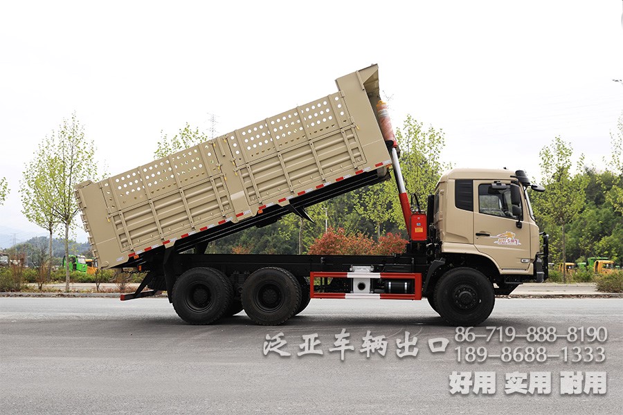 全驱自卸车，三桥自卸车，东风自卸车，东风六驱，后八轮自卸车，东风6×6，东风越野卡车，六驱自卸车，东风后八轮，后八轮卡车，全驱后八轮