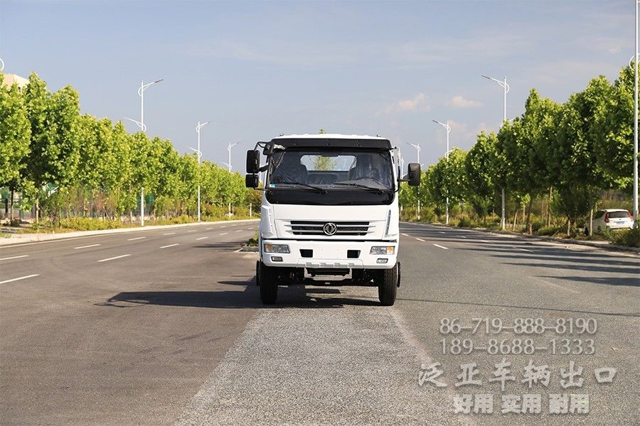 <strong>东风4x2吸污车8档专用车底盘介绍</strong>
