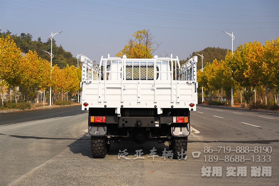 东风六驱，东风6x6，EQ2082，底盘出口厂家，越野卡车，EQ240